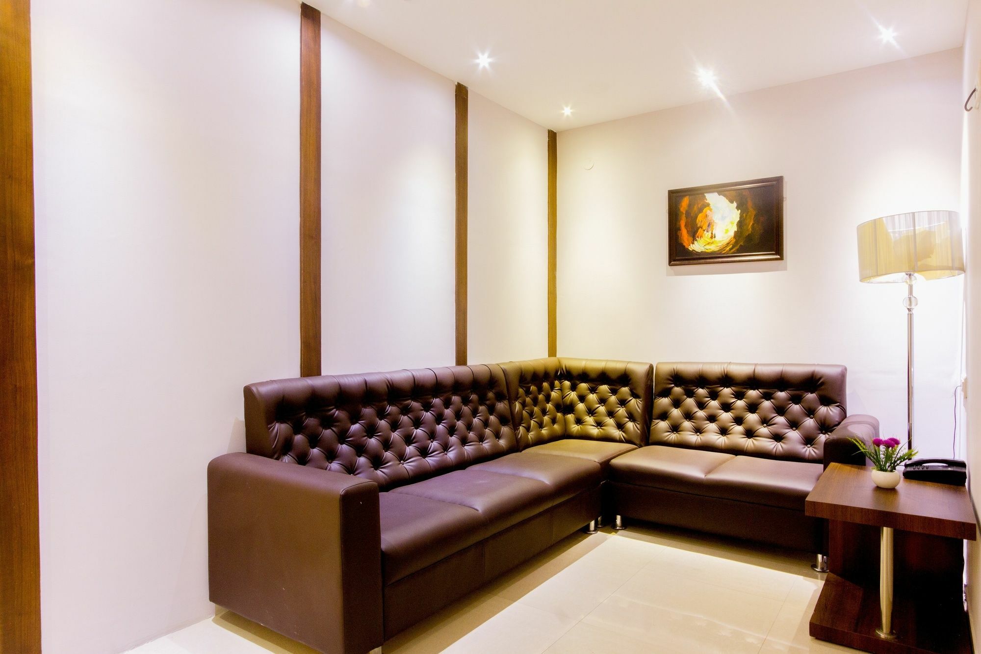 Fabhotel Dawn Мисор Екстериор снимка