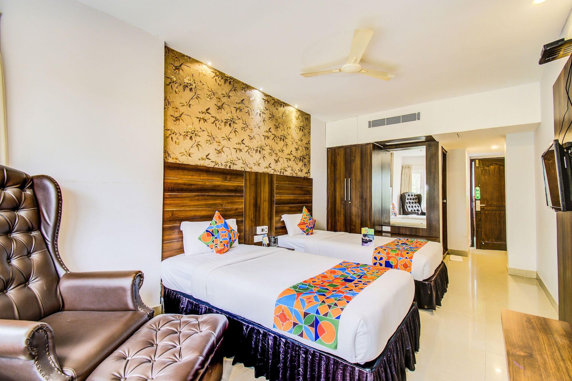 Fabhotel Dawn Мисор Екстериор снимка
