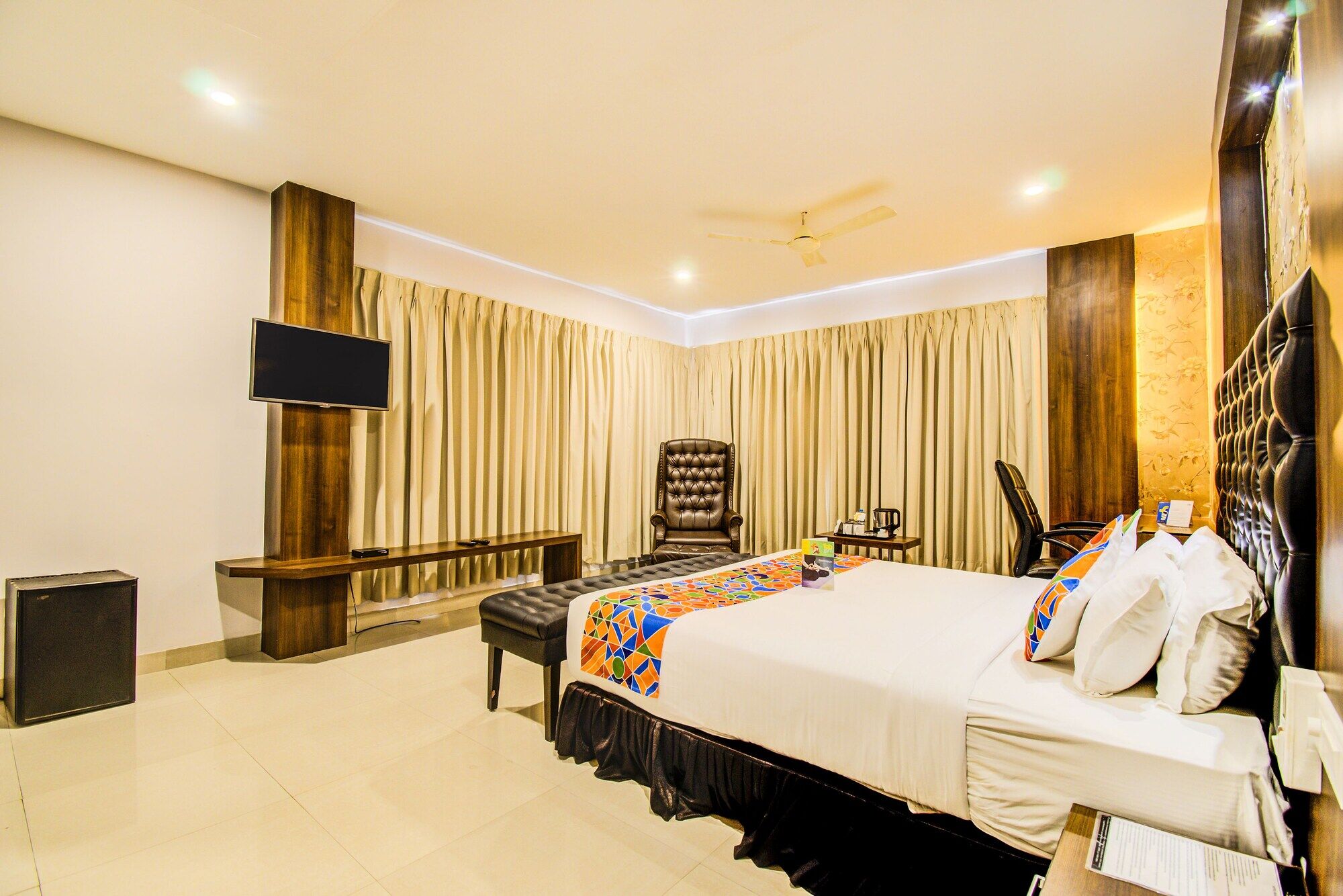 Fabhotel Dawn Мисор Екстериор снимка