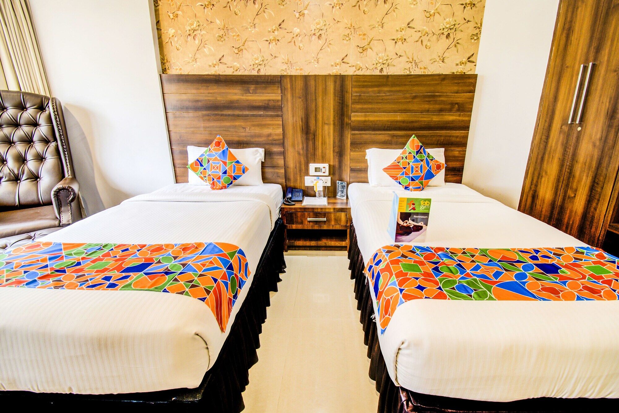 Fabhotel Dawn Мисор Екстериор снимка
