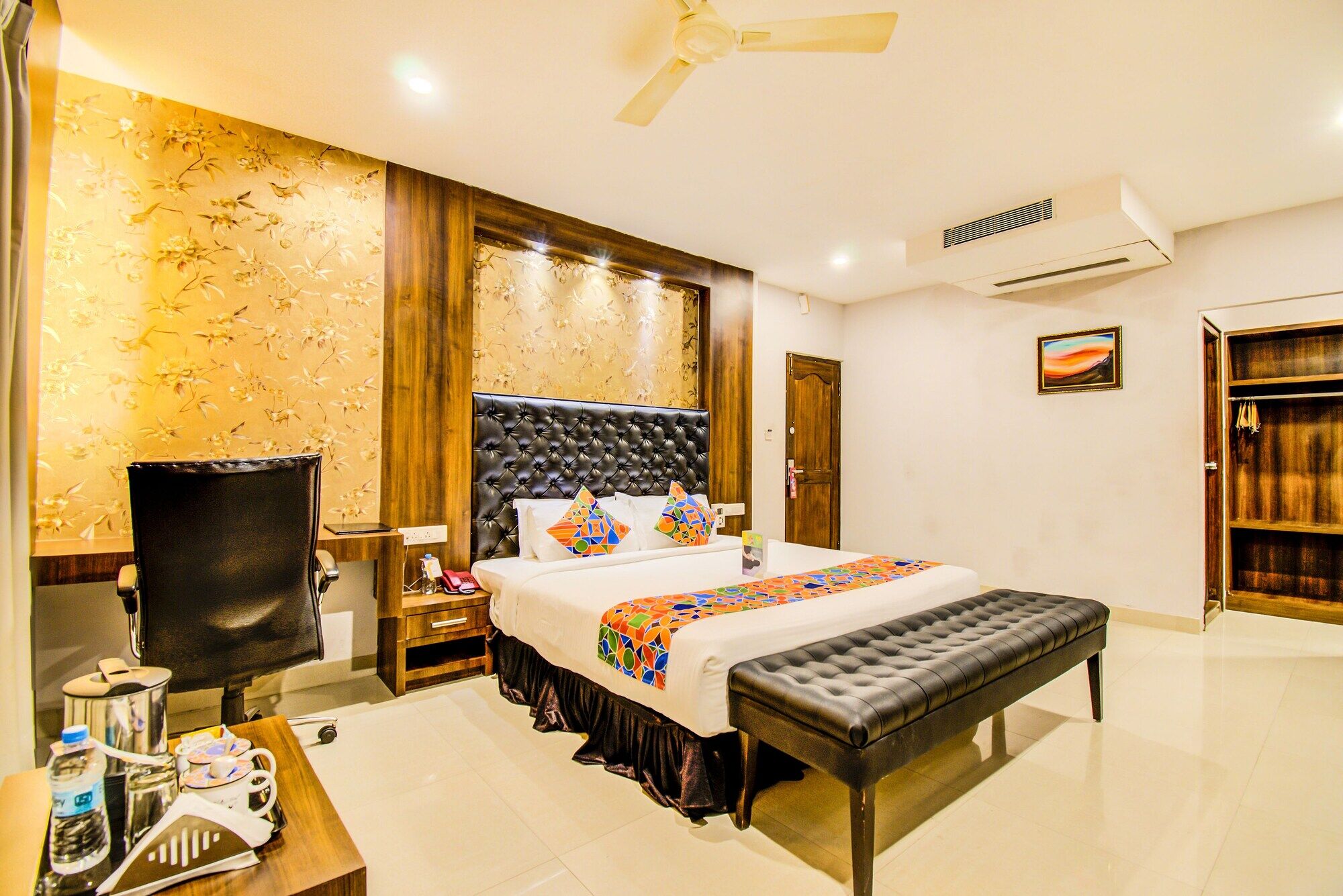 Fabhotel Dawn Мисор Екстериор снимка